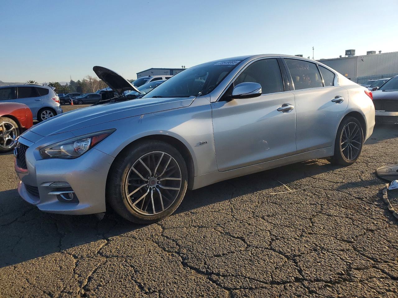 Salvage INFINITI Q50 Image