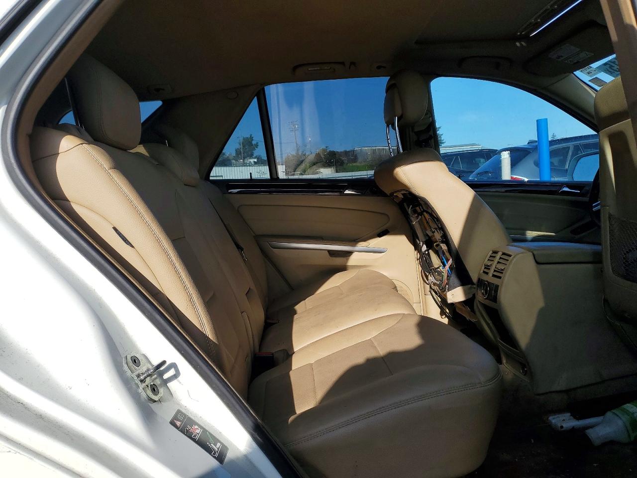 Mercedes-Benz M-Class 350 Bluetec