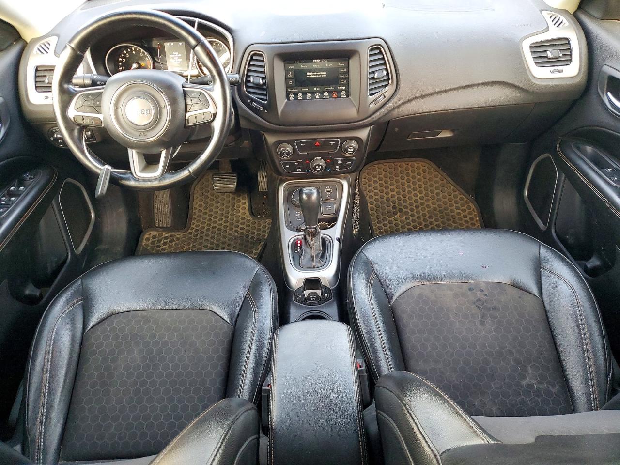 Jeep Compass Latitude