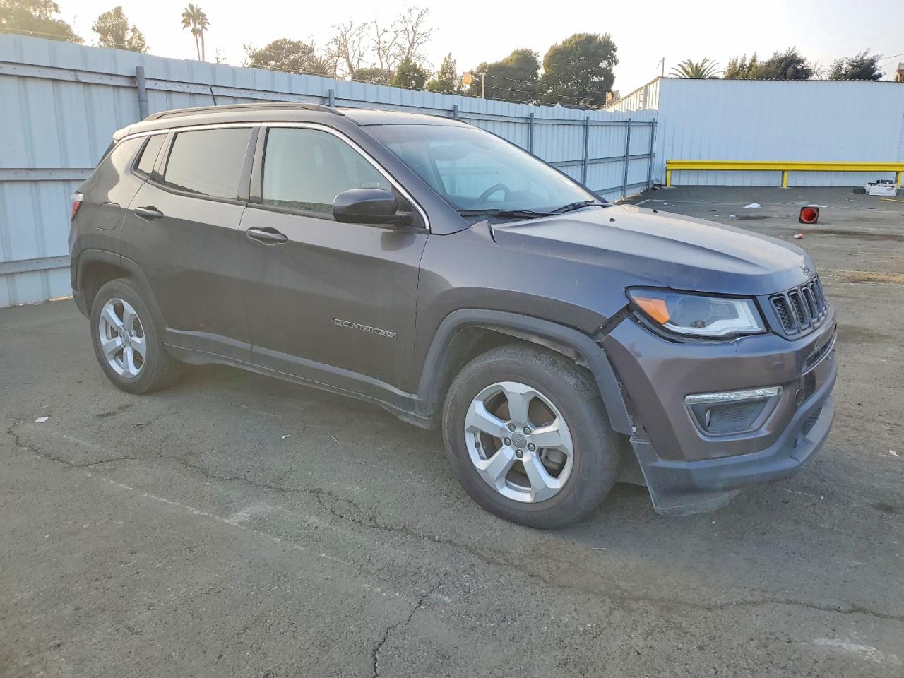 Jeep Compass Latitude