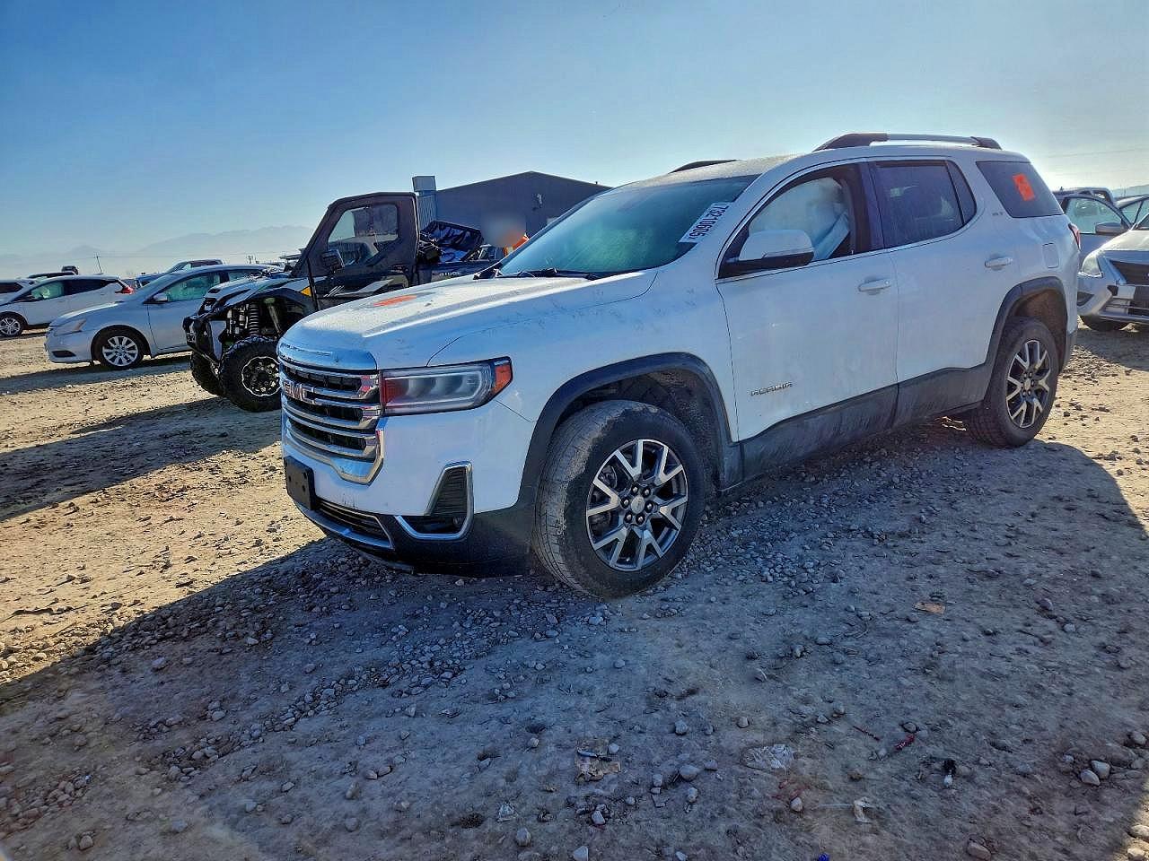 Salvage GMC Acadia Image