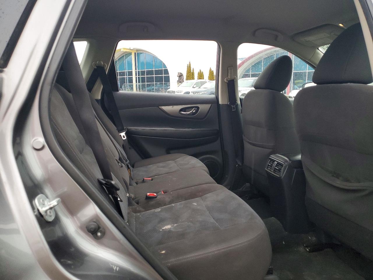Nissan Rogue S
