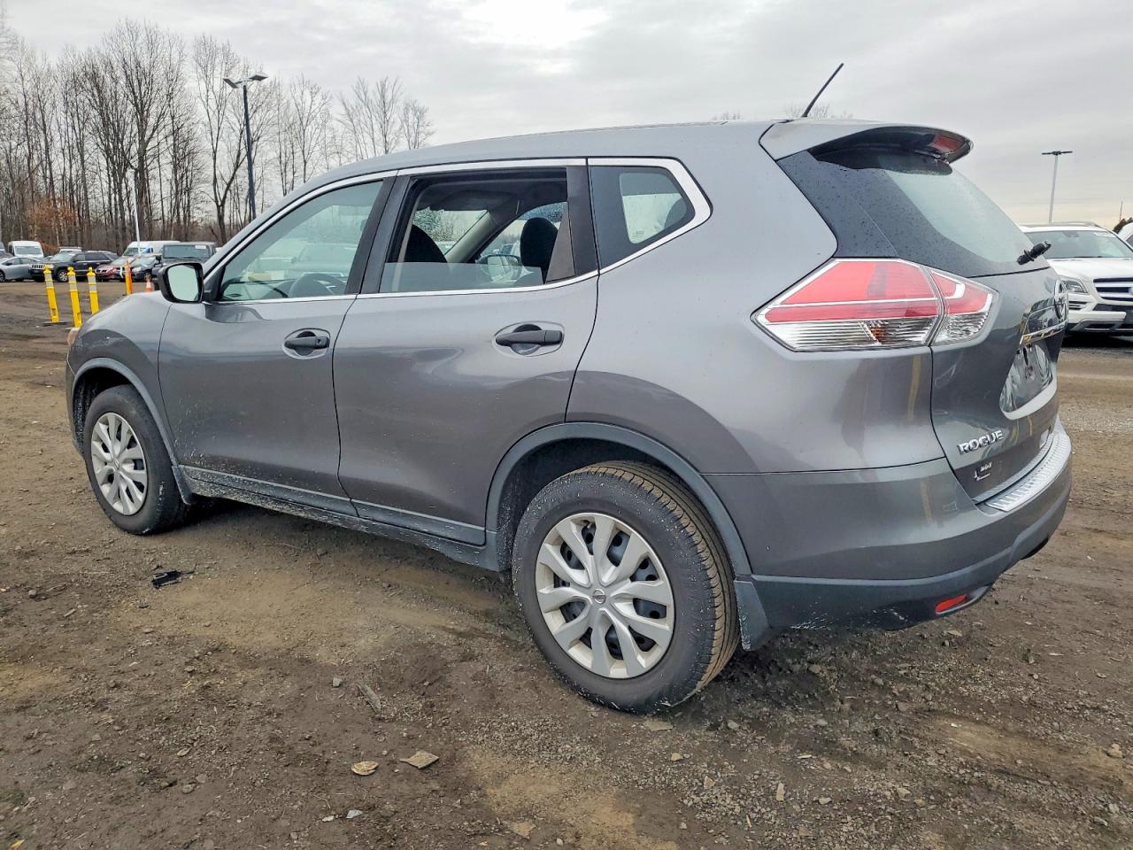 Nissan Rogue S