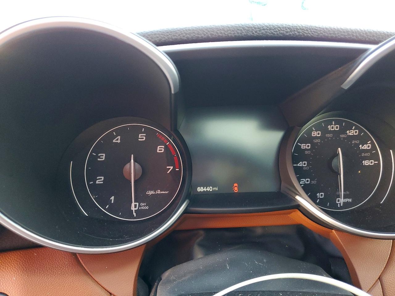 Alfa Romeo Giulia Q4