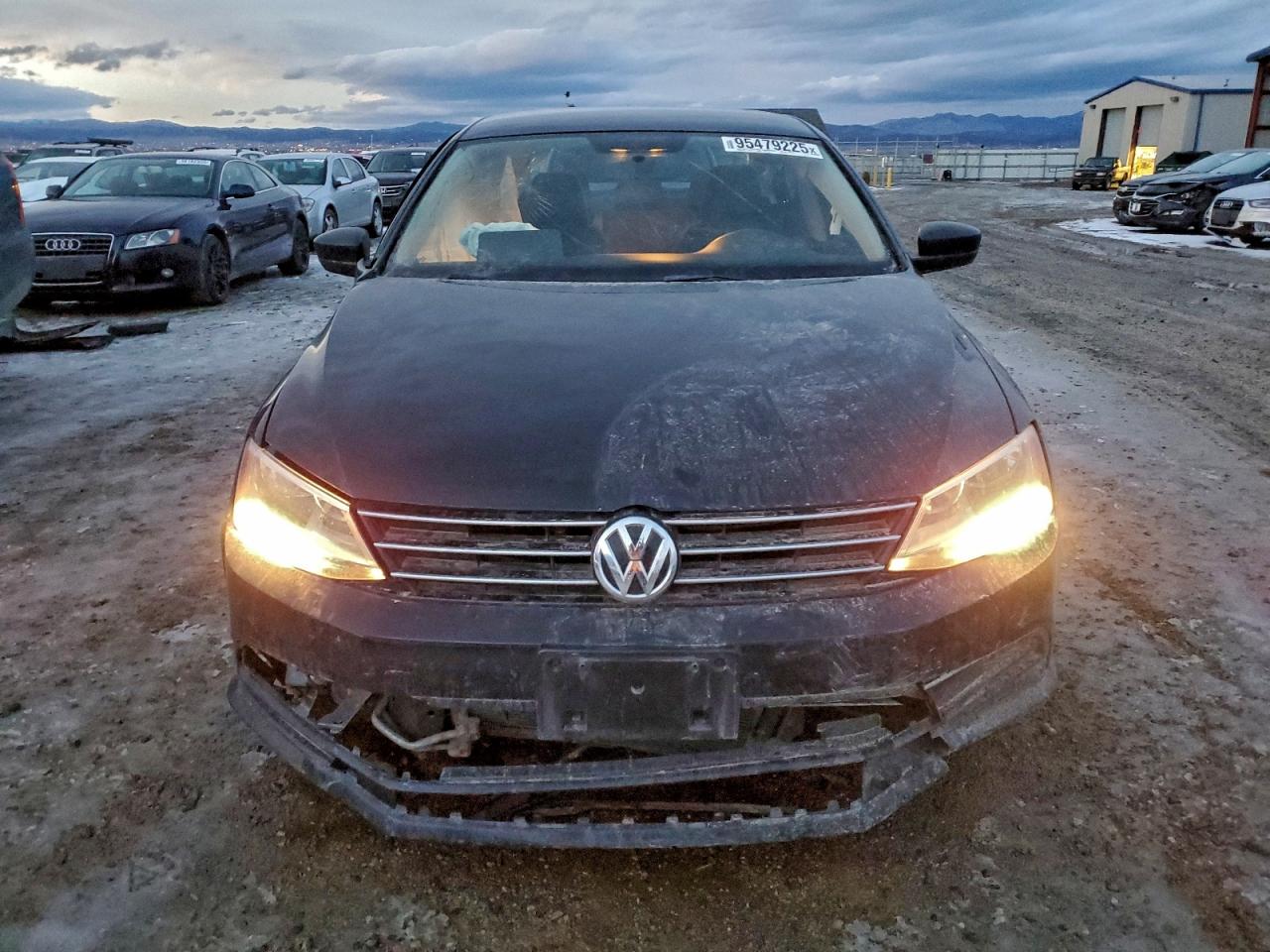 Volkswagen Jetta Base