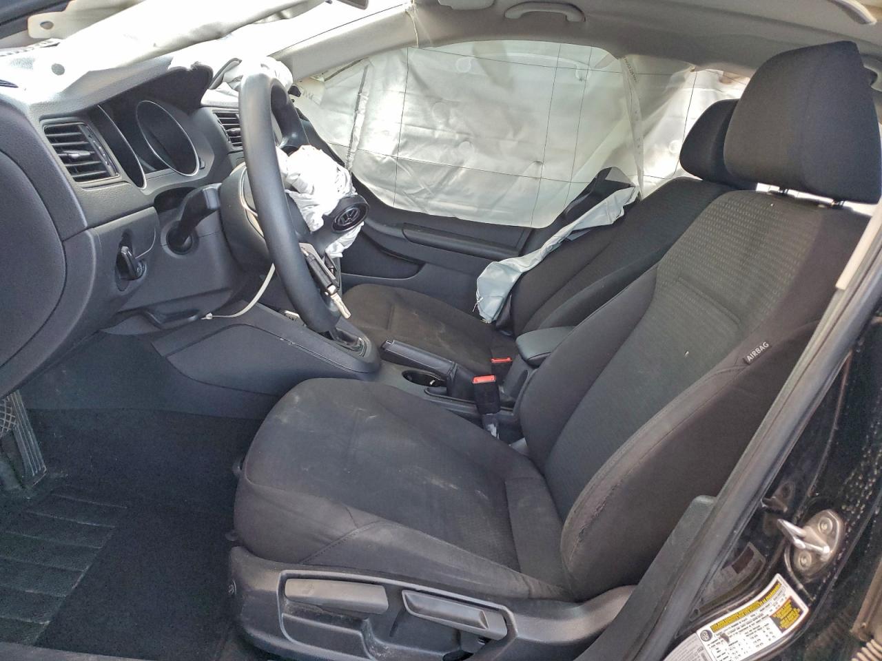 Volkswagen Jetta Base