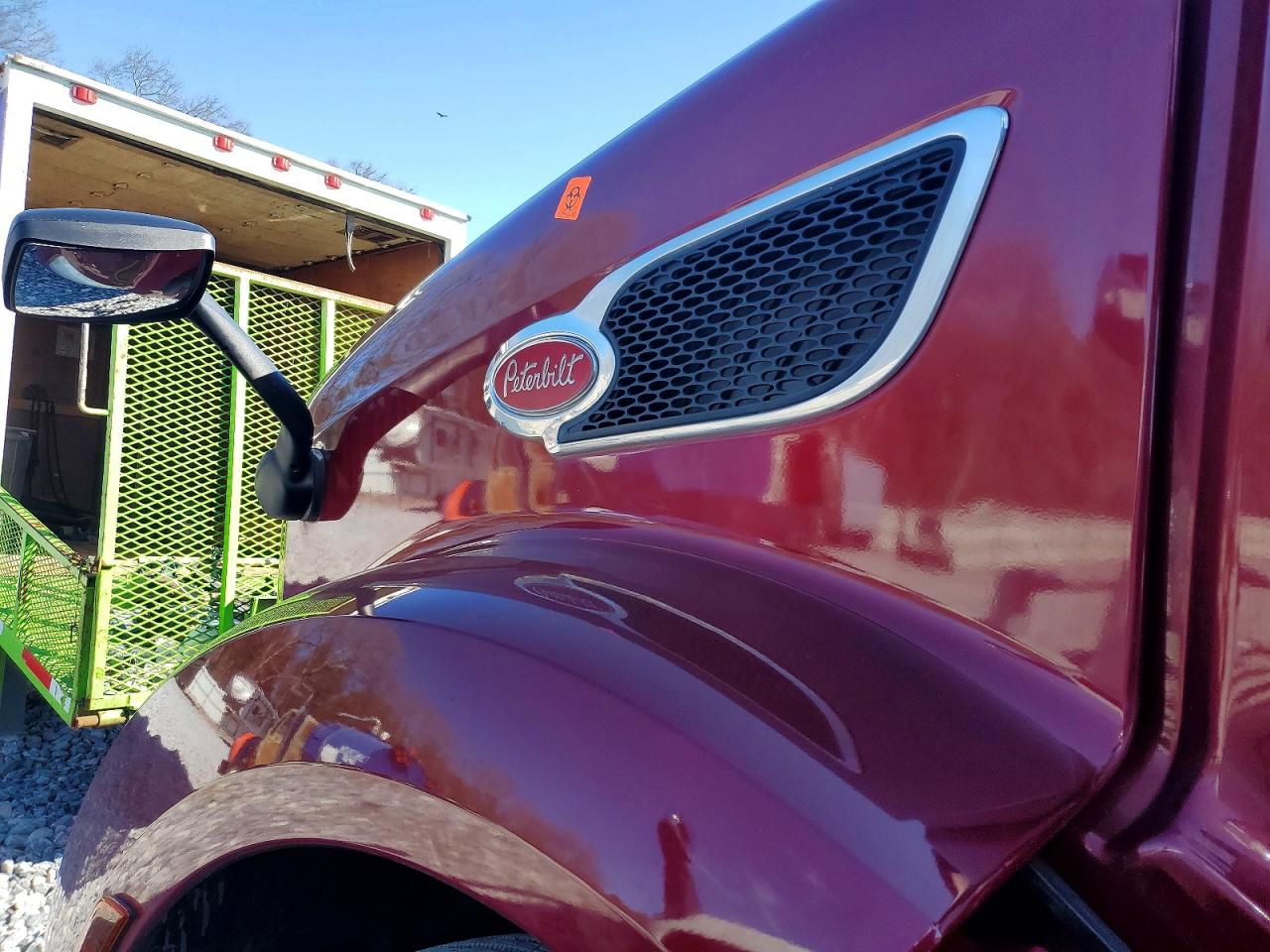 Peterbilt 579