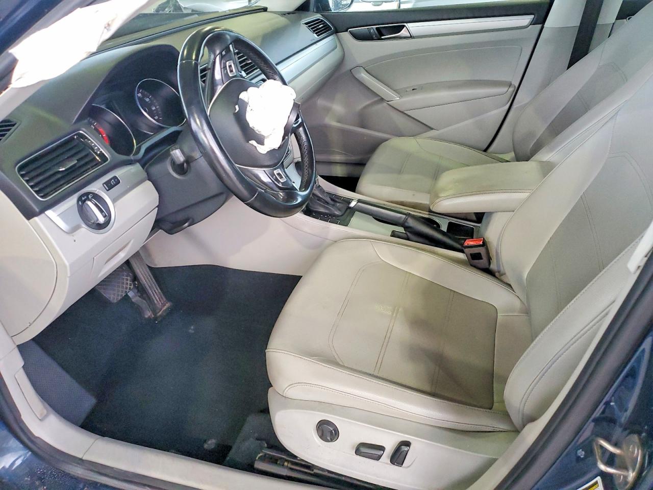 Volkswagen Passat Wolfsburg