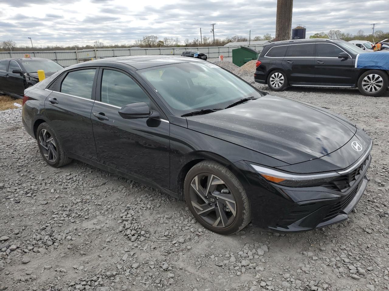 Hyundai ELANTRA Sel