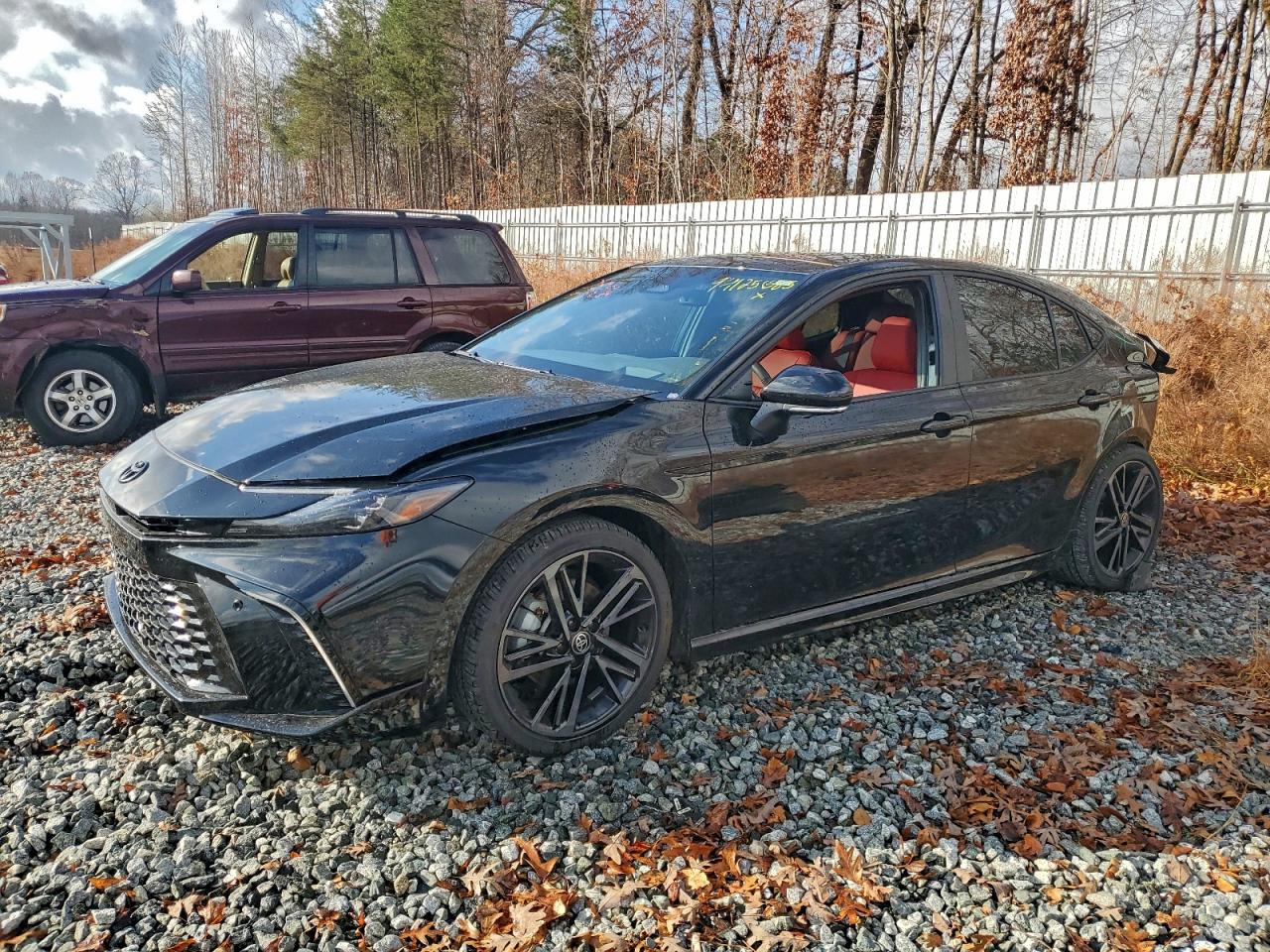 Salvage Toyota Camry Image