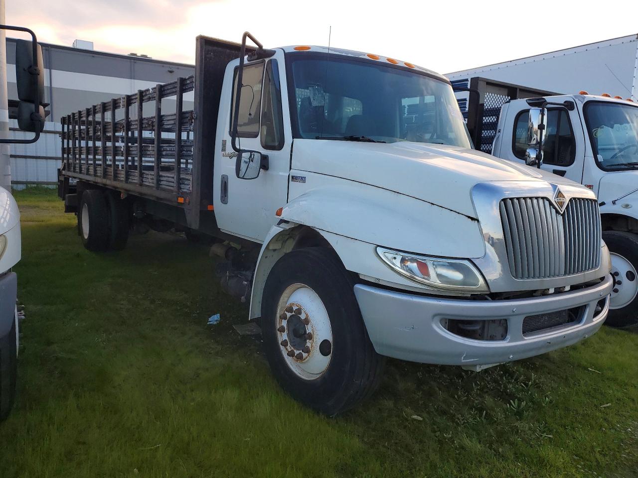 International 4300
