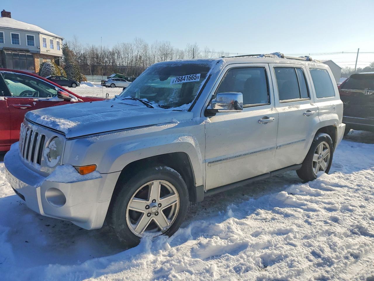 Salvage Jeep Patriot Image