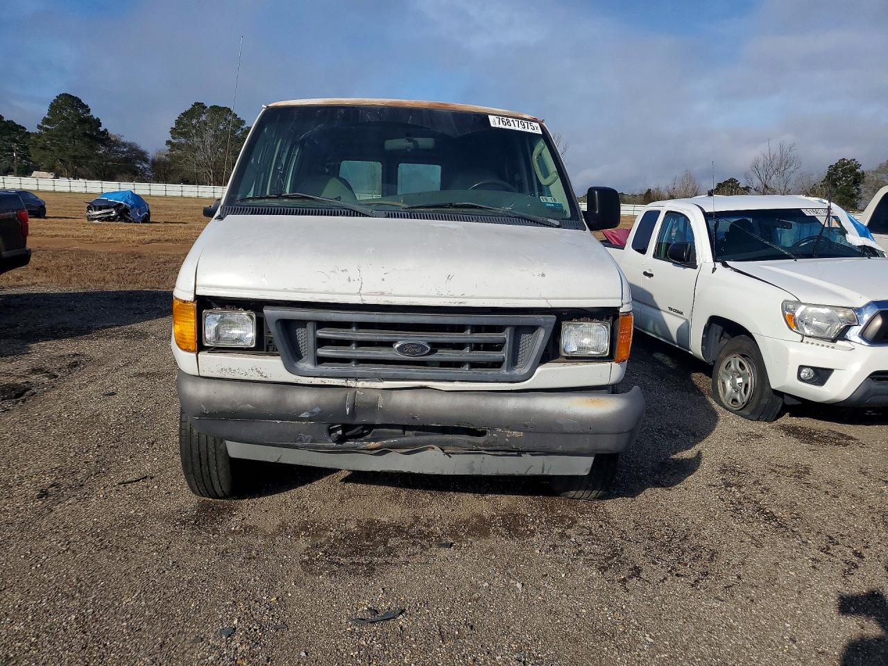 Ford E-250