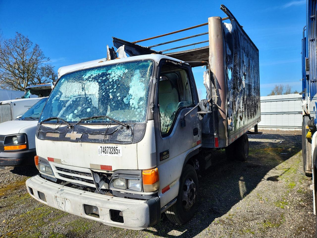 Salvage Chevrolet W 4 Image