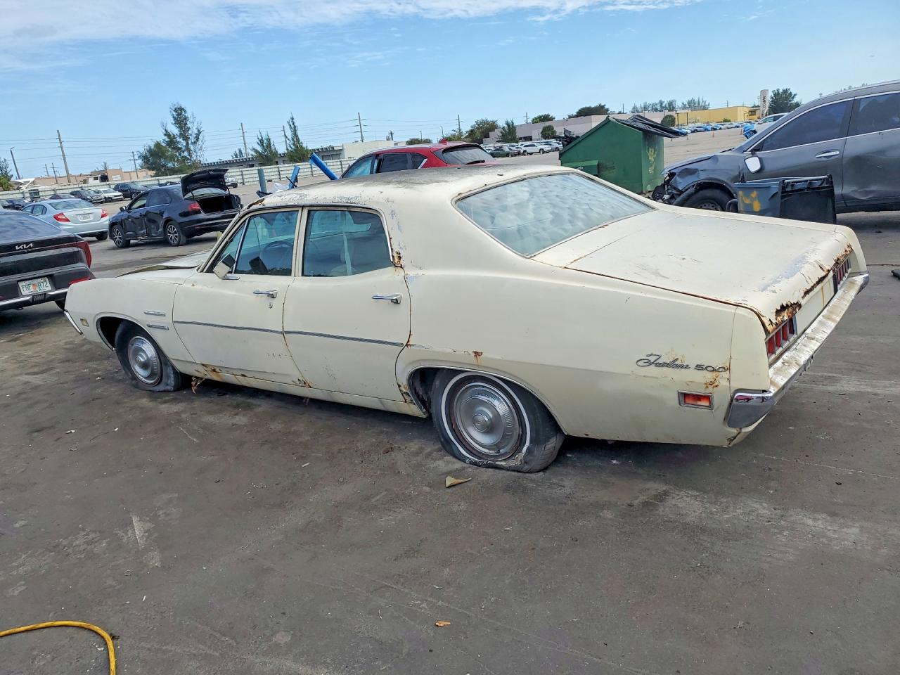 Ford Fairlane