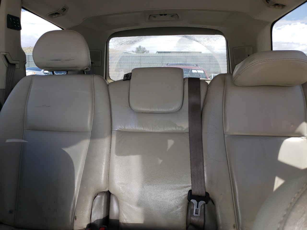 Volvo XC90 V8