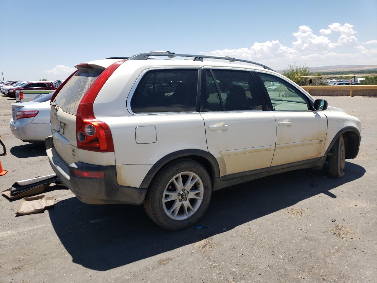 Volvo XC90 V8