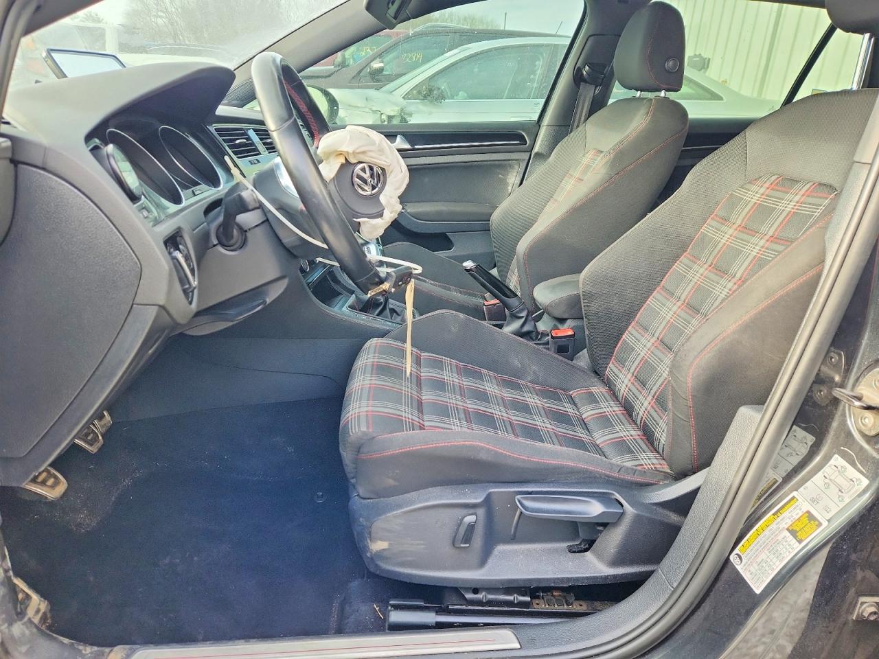 Volkswagen GTI S