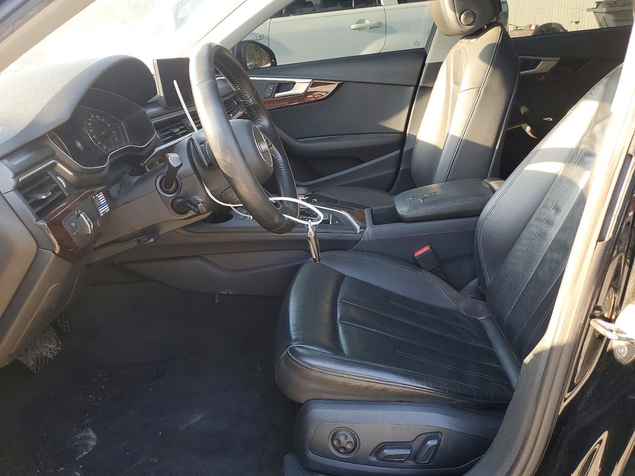 Audi A4 Premium