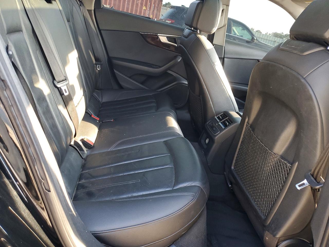 Audi A4 Premium