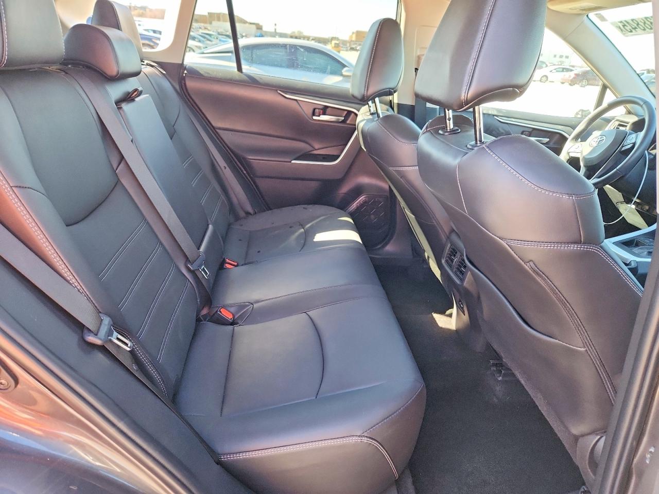 Toyota RAV4 Xle Premium