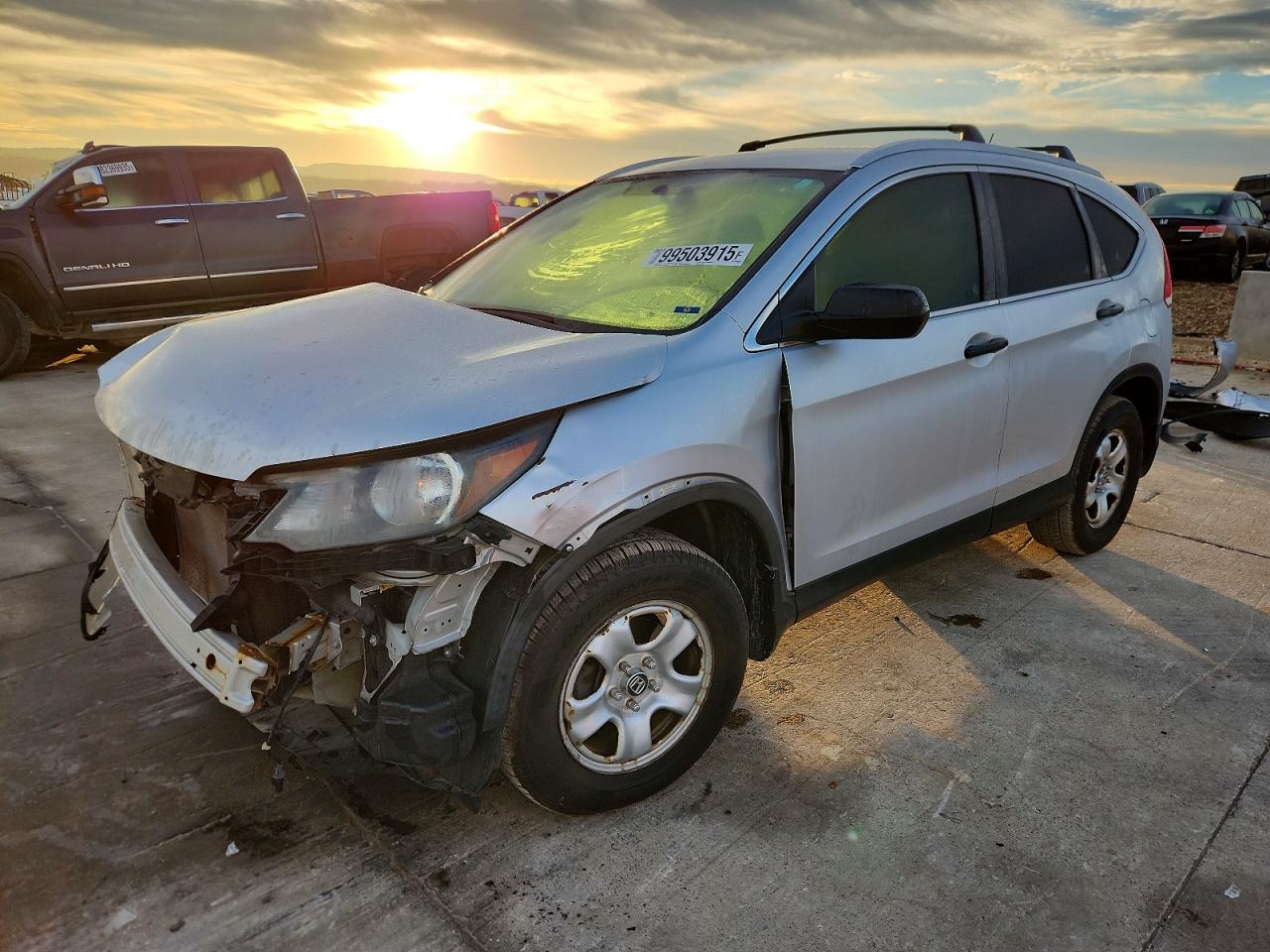 Salvage Honda Crv Image