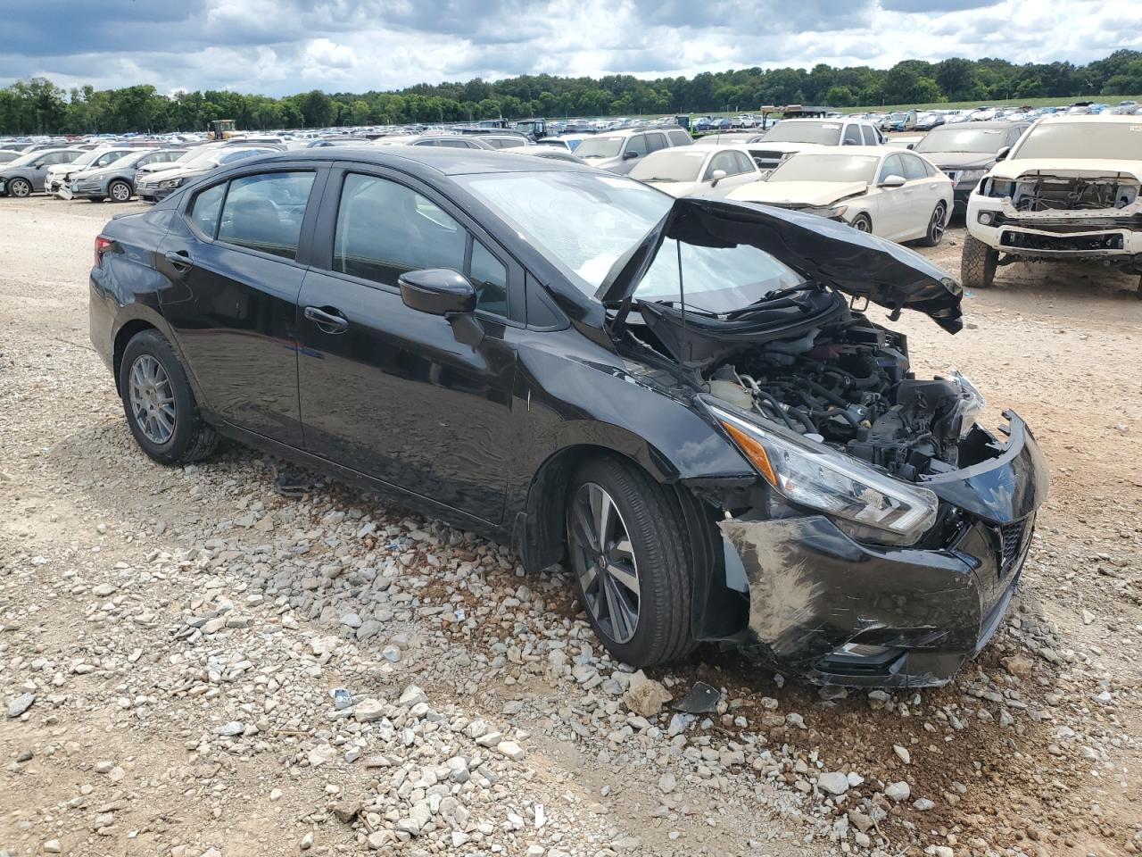 Nissan Versa Sr