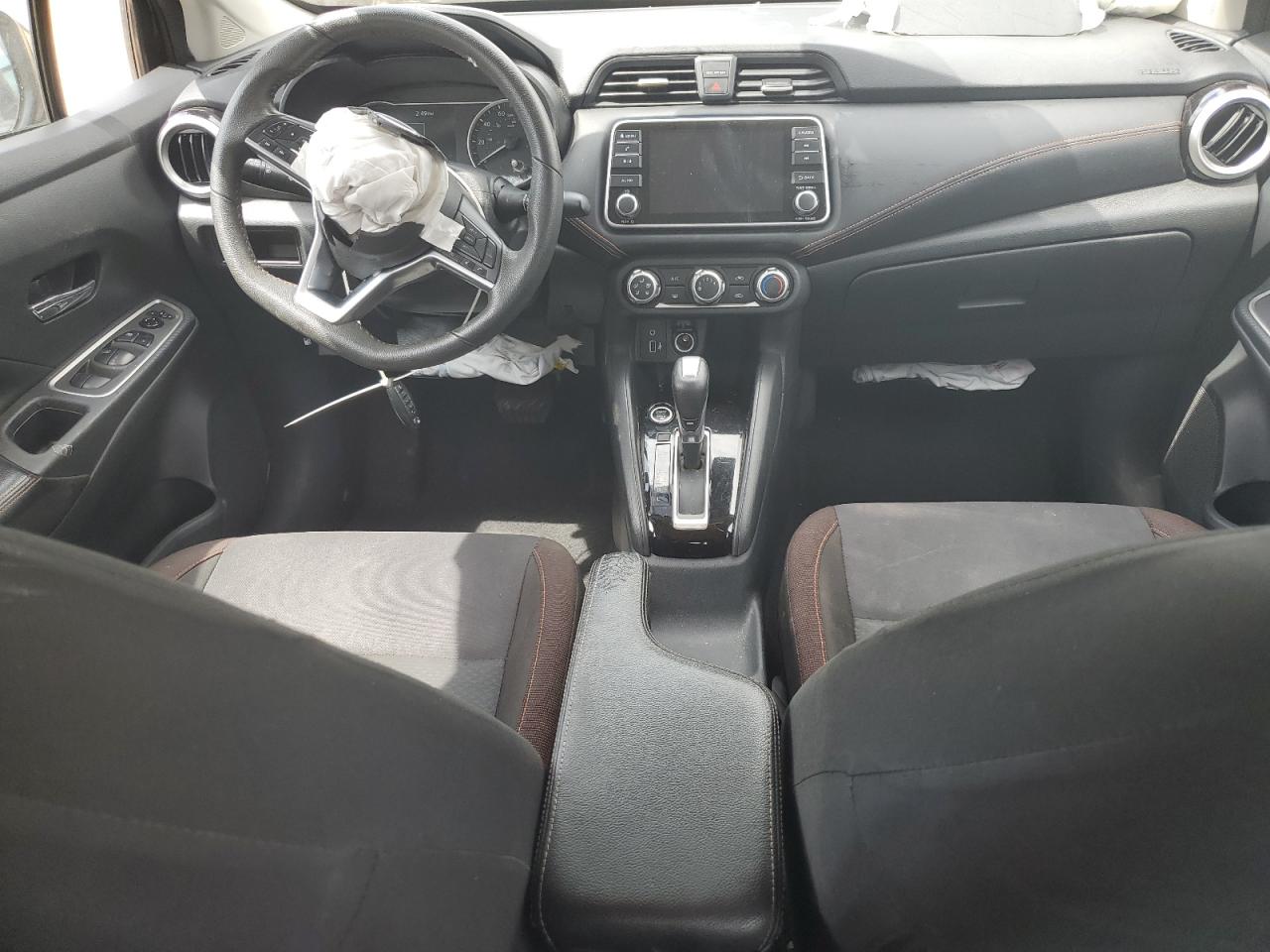 Nissan Versa Sr