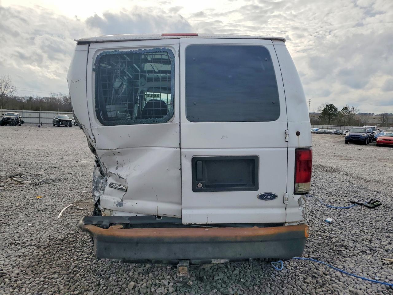 Ford Econoline E250 Van