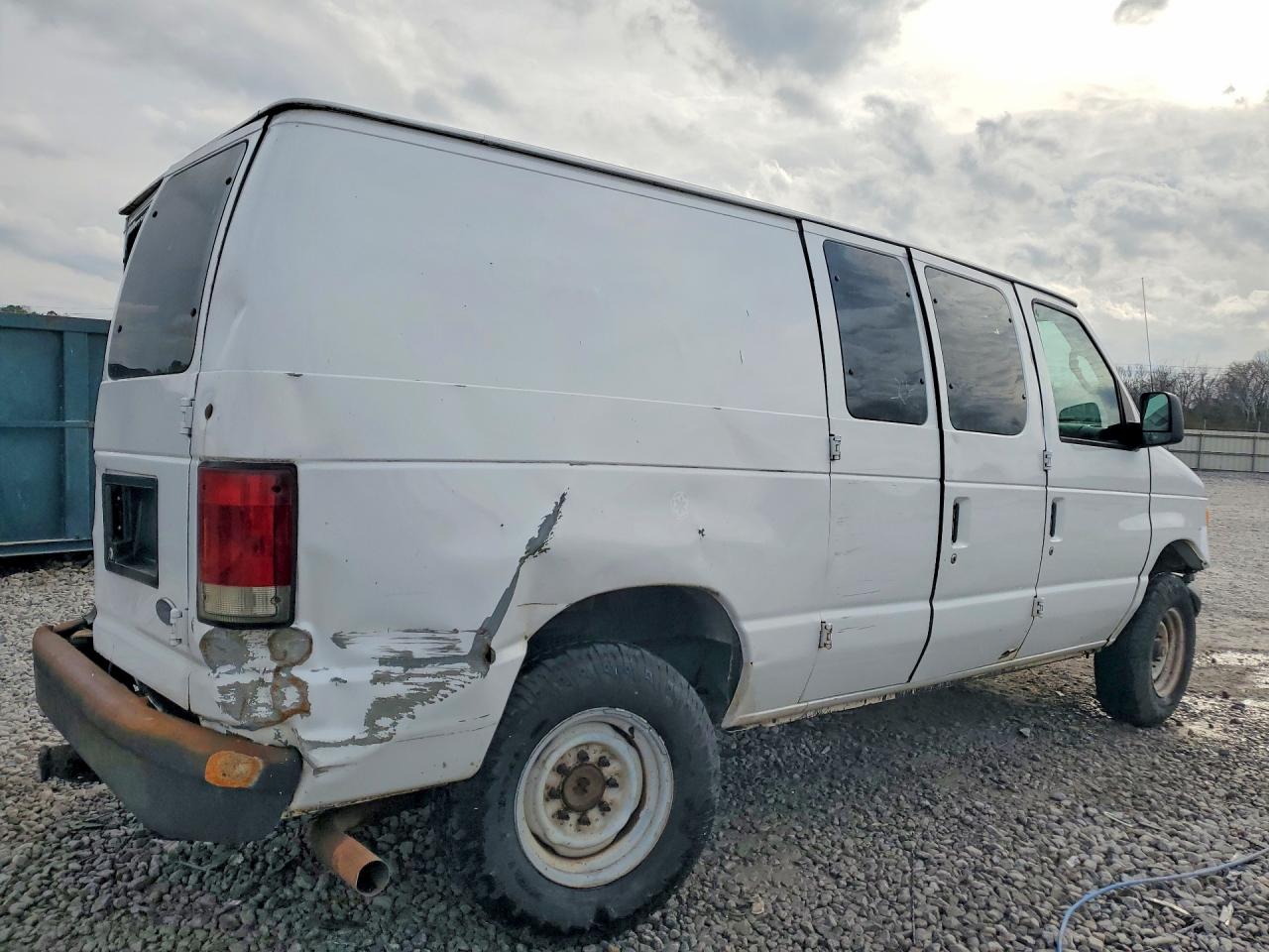 Ford Econoline E250 Van