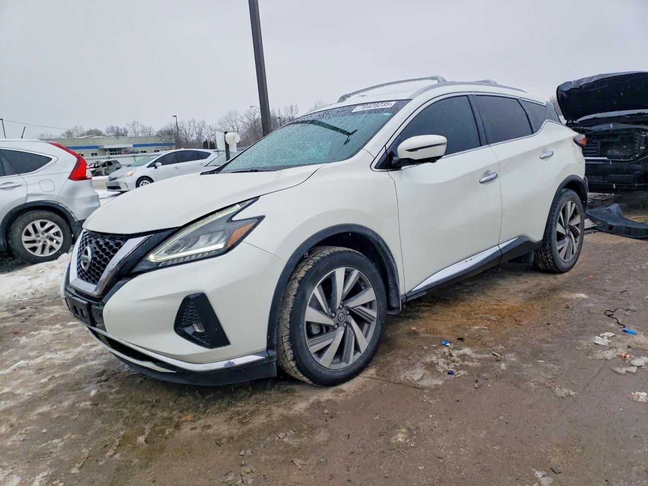 Salvage Nissan Murano Image