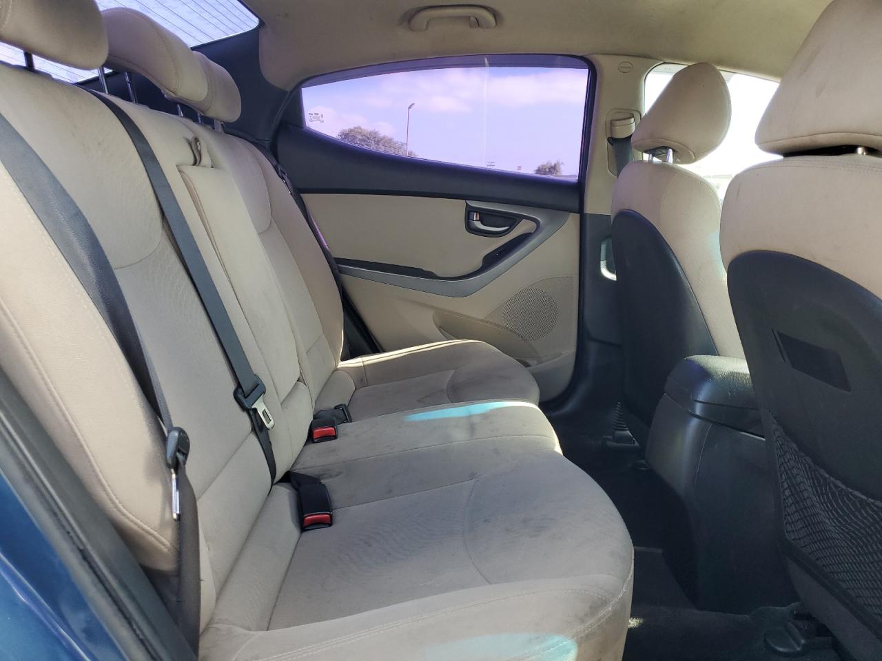 Hyundai ELANTRA Se