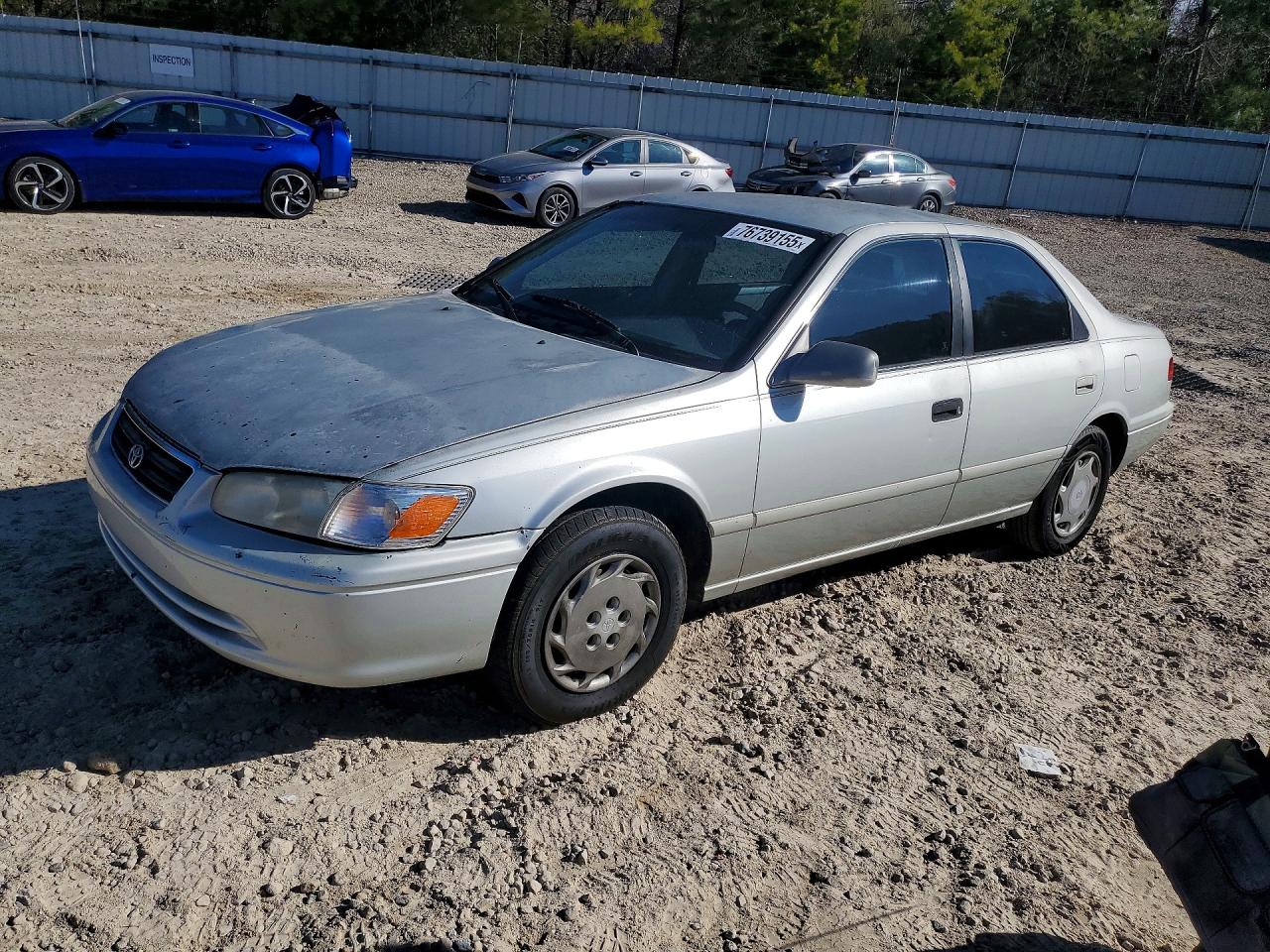 Salvage Toyota Camry Image