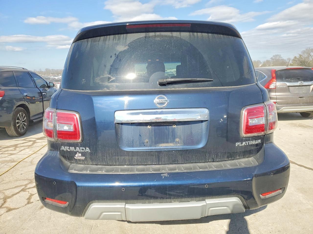 Nissan Armada Sv