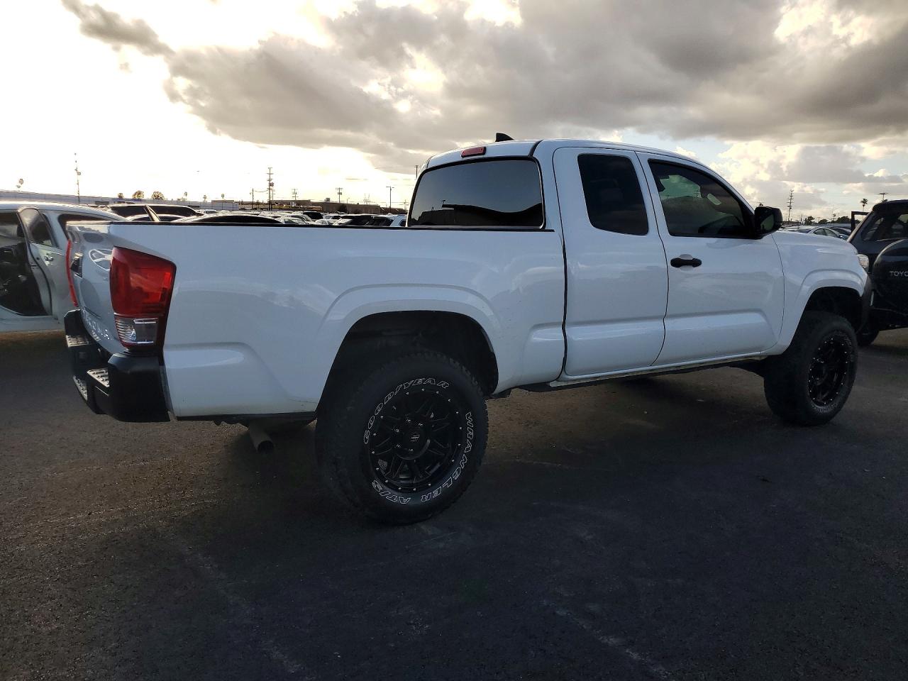 Toyota Tacoma Access Cab