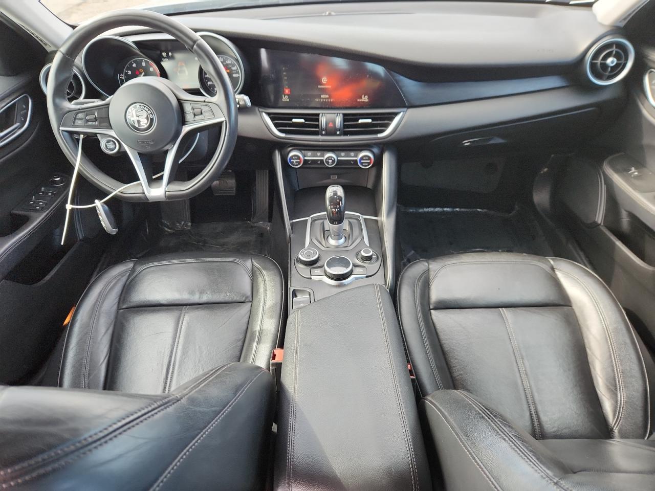 Alfa Romeo Giulia Q4