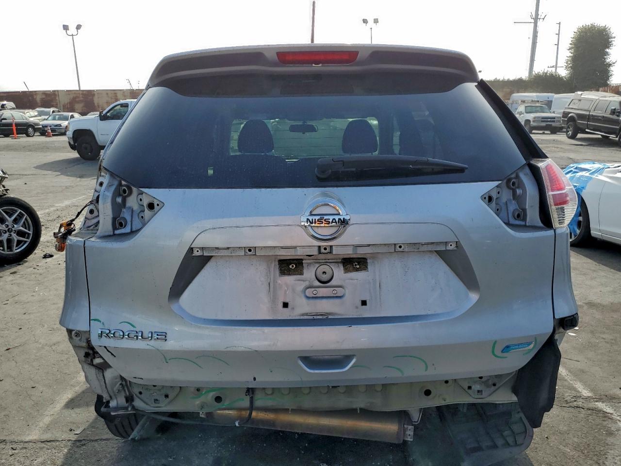 Nissan Rogue S