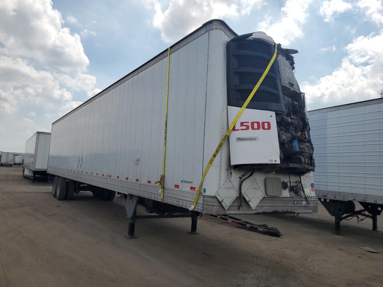 Salvage Hyundai Reefer Image