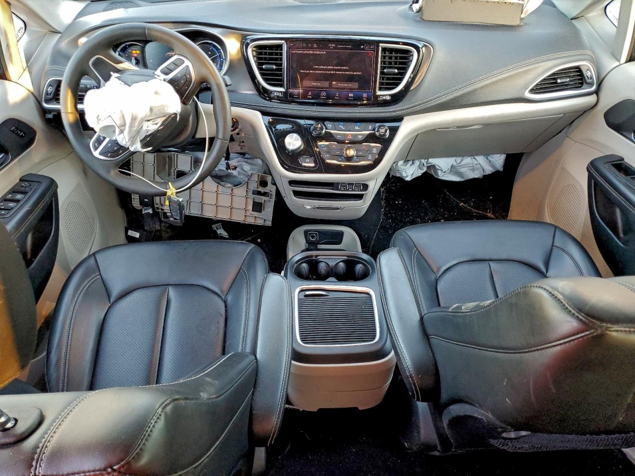 Chrysler Pacifica Hybrid Touring L