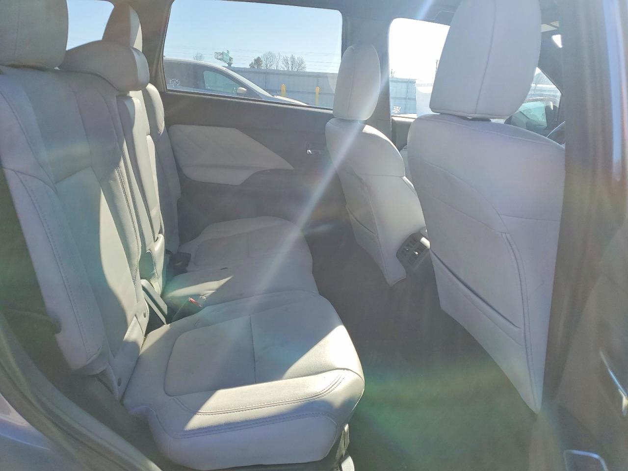 Mitsubishi Outlander Sel