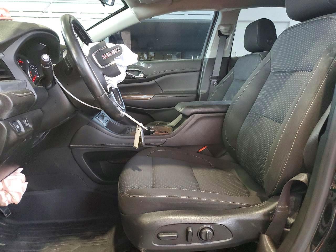 GMC Acadia Sle