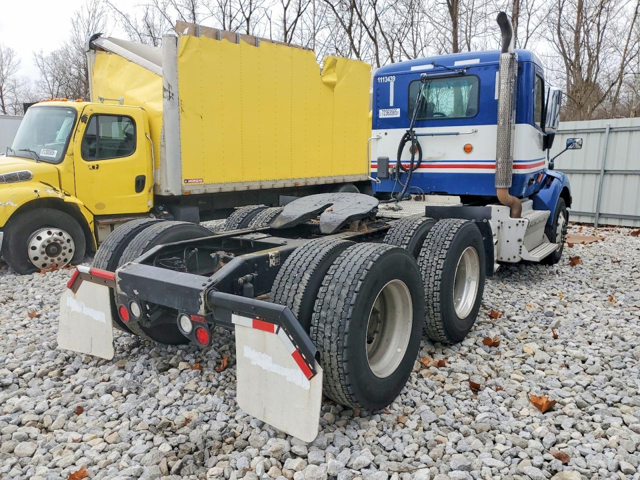 Peterbilt Tractor 579