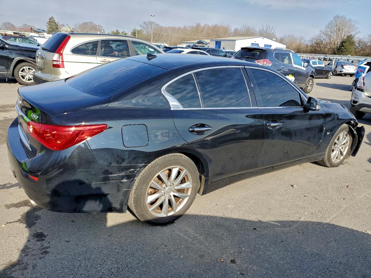 INFINITI Q50 Base