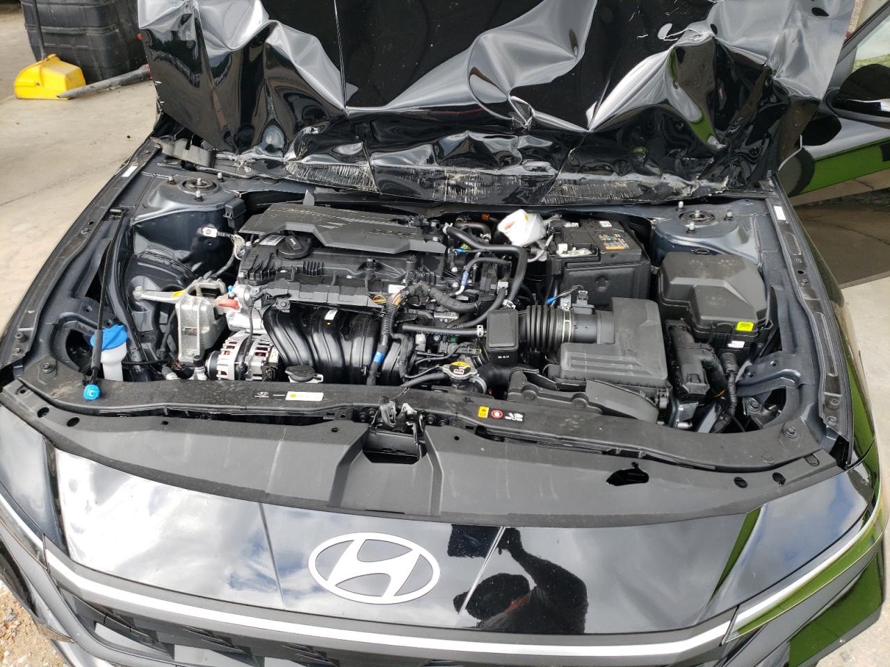 Hyundai ELANTRA Sel