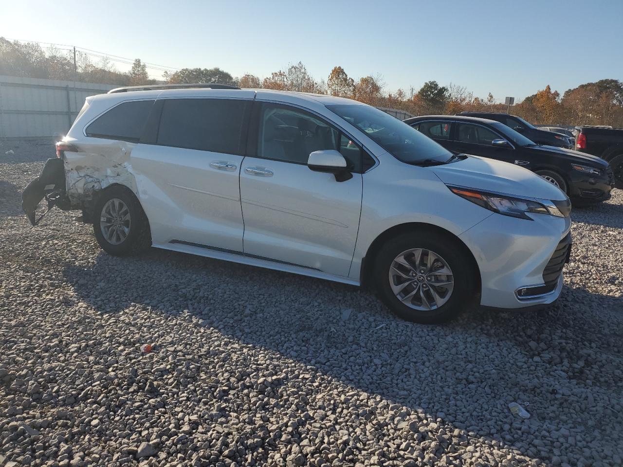 Toyota Sienna Xle