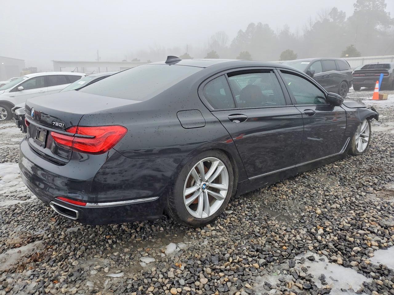 BMW 7 Series Xi
