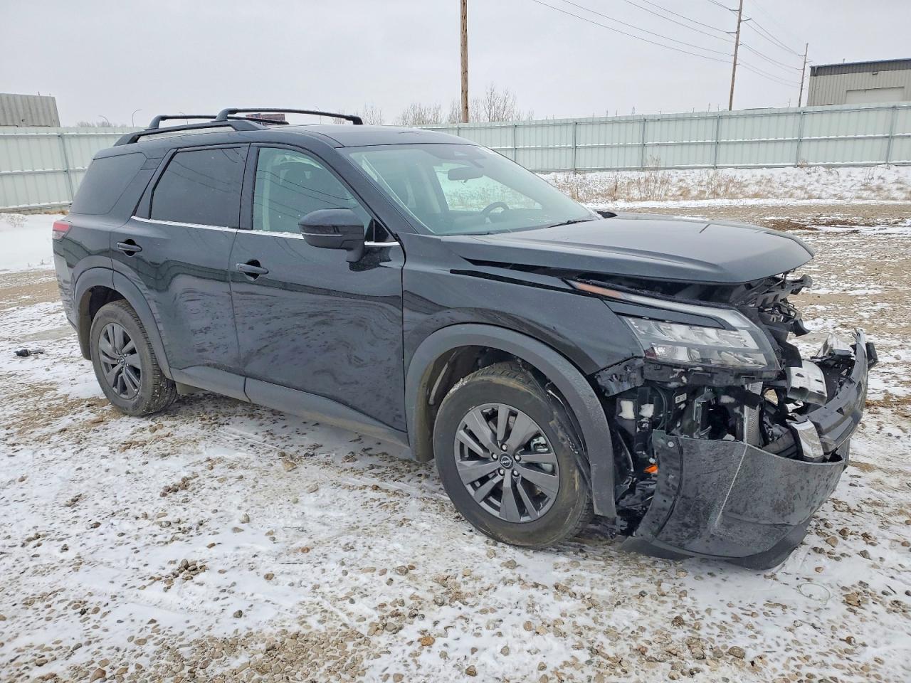 Nissan Pathfinder Sv