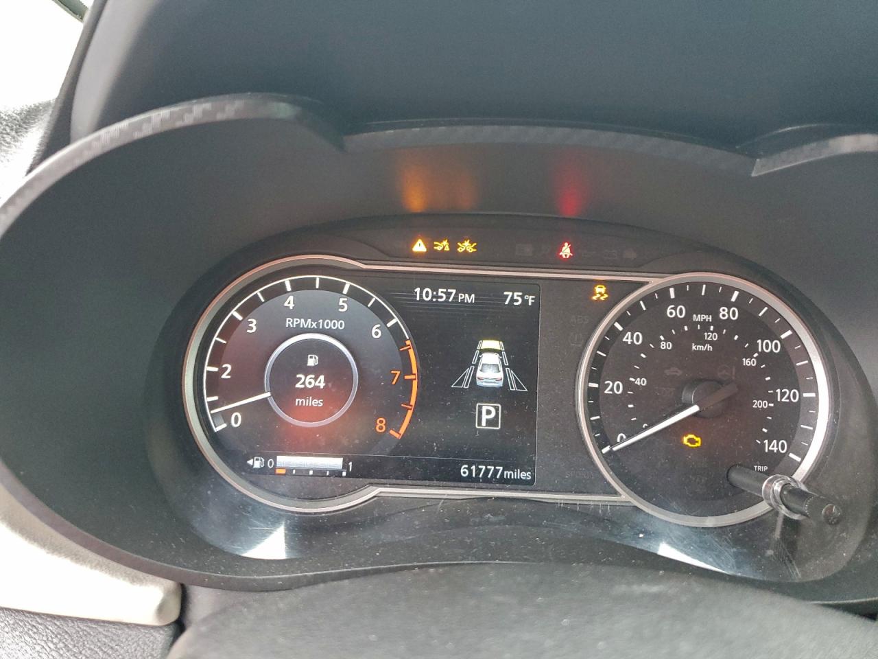 Nissan Versa Sv