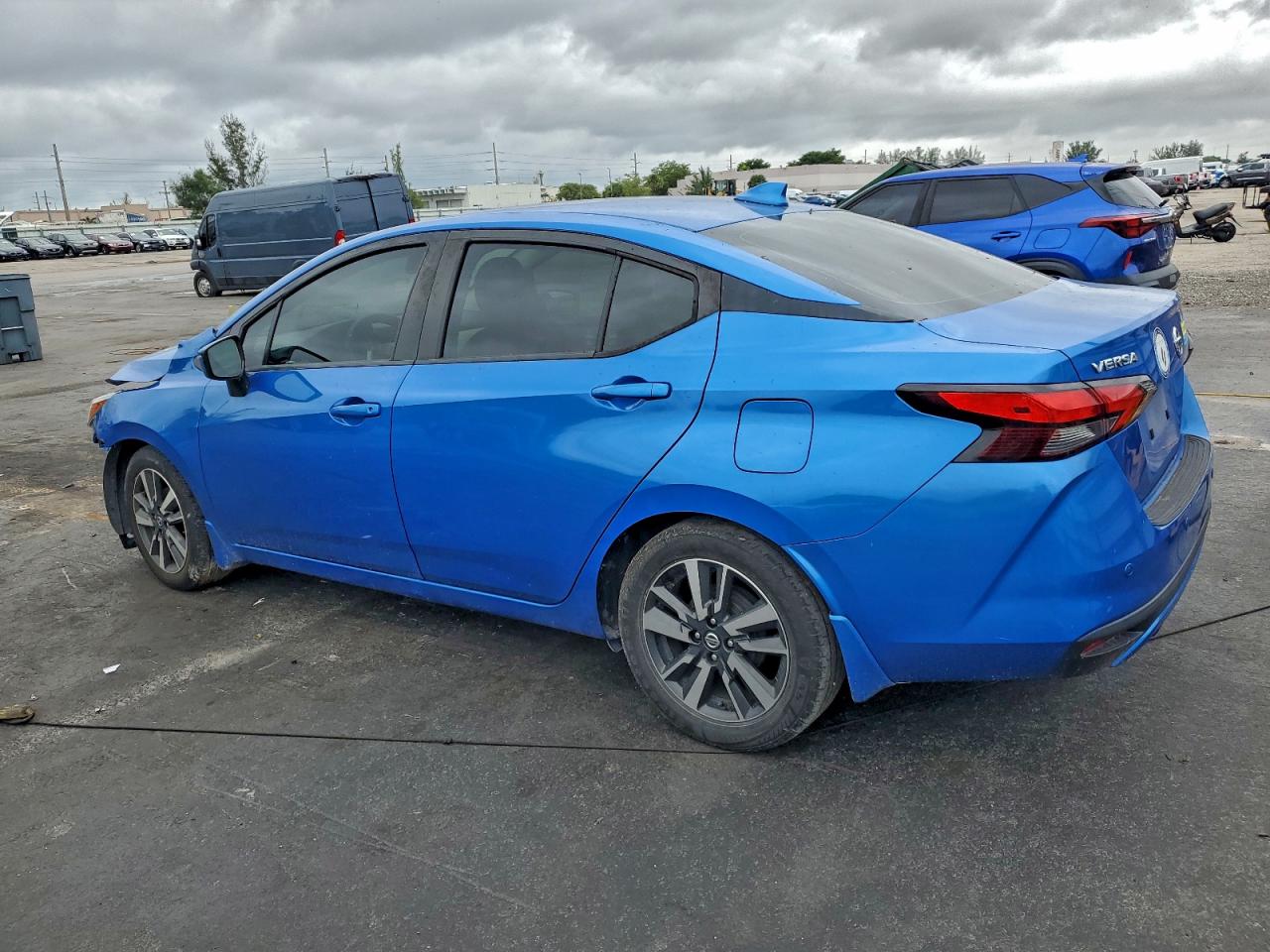 Nissan Versa Sv