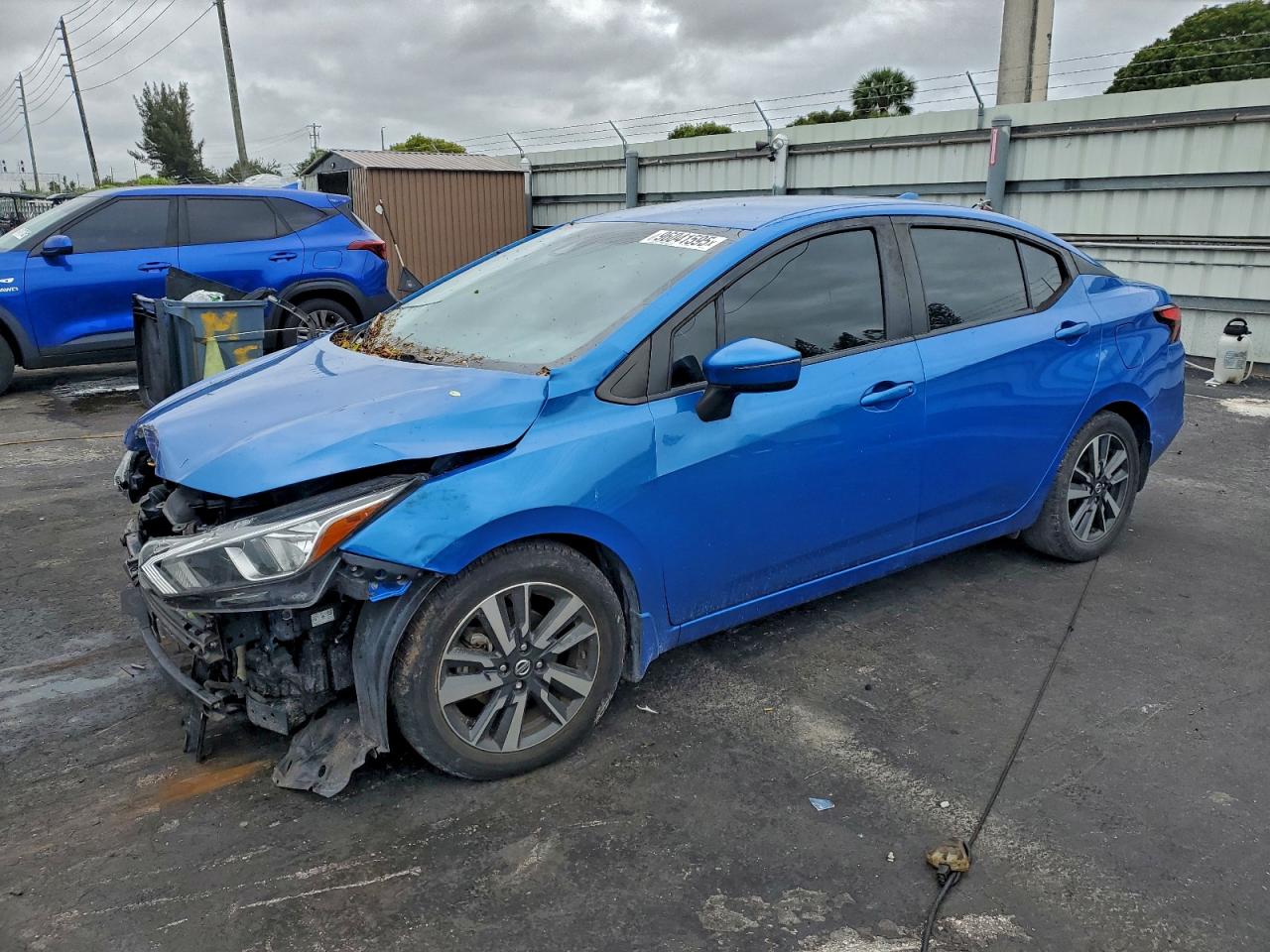 Salvage Nissan Versa Image